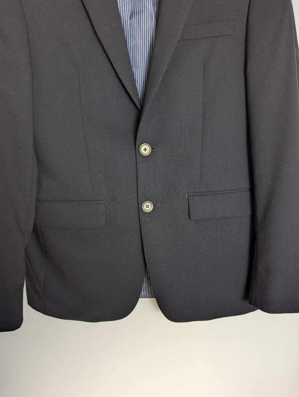 Calvin Klein Extreme Slim Fit Black 2-Button Notch Wool Suit Jacket 36 short euc
